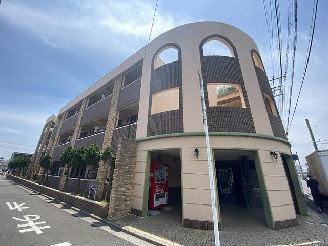 グランピリエ
