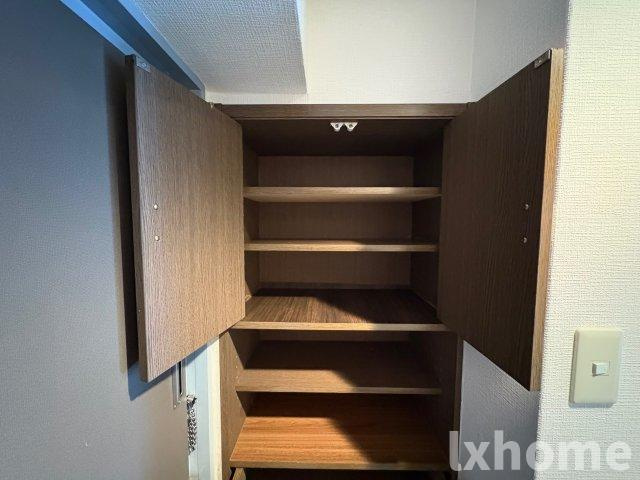 ヤングパレス茨木の収納|専用の収納スペースです