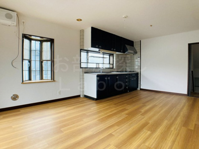 【居間・リビング】 | 本田ビル