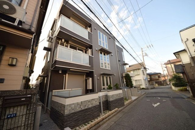 【外観】 | ファミール | おしゃれな外観です