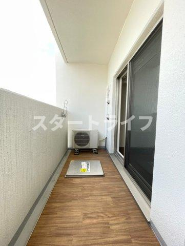 大阪市東淀川区西淡路１丁目の賃貸マンションのバルコニー