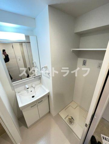 大阪市東淀川区西淡路１丁目の賃貸マンションの洗面所