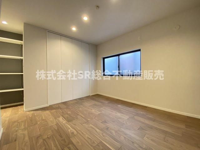 今米1丁目中古戸建の子供部屋|2F・6.75帖洋室。お子さんのいるうちは子供部屋に使ってはいかがでしょうか