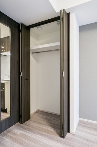 ミリアレジデンス新宿御苑の収納|※写真は同タイプ住戸です。