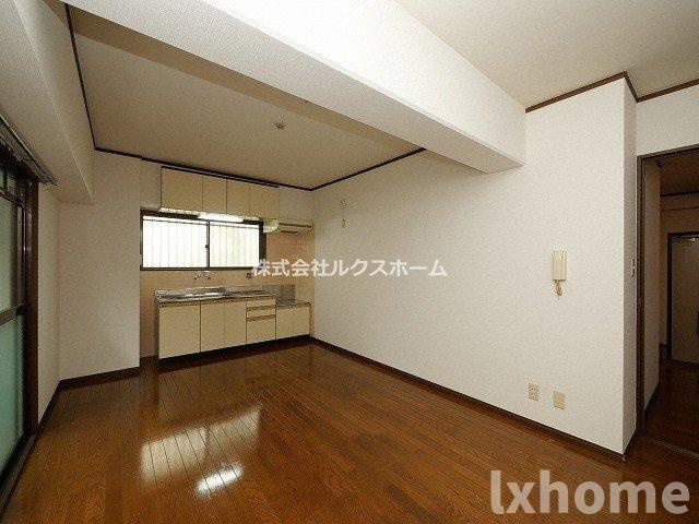 チサトマンションの居間・リビング|居間です