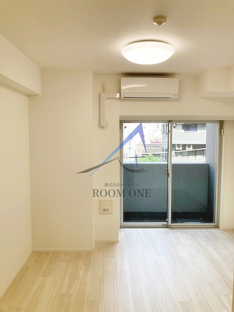 アイル秋葉原ノースドゥーエの居間・リビング|洋室のお部屋です。