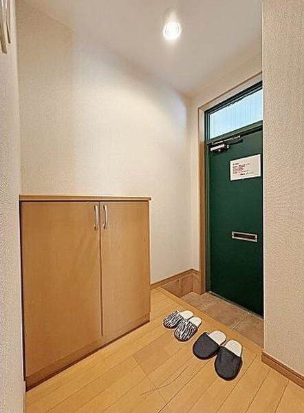 ユタカマンションの玄関