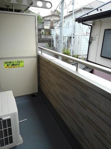 シーコートのバルコニー|暖かな日差しのふりそそぐバルコニー