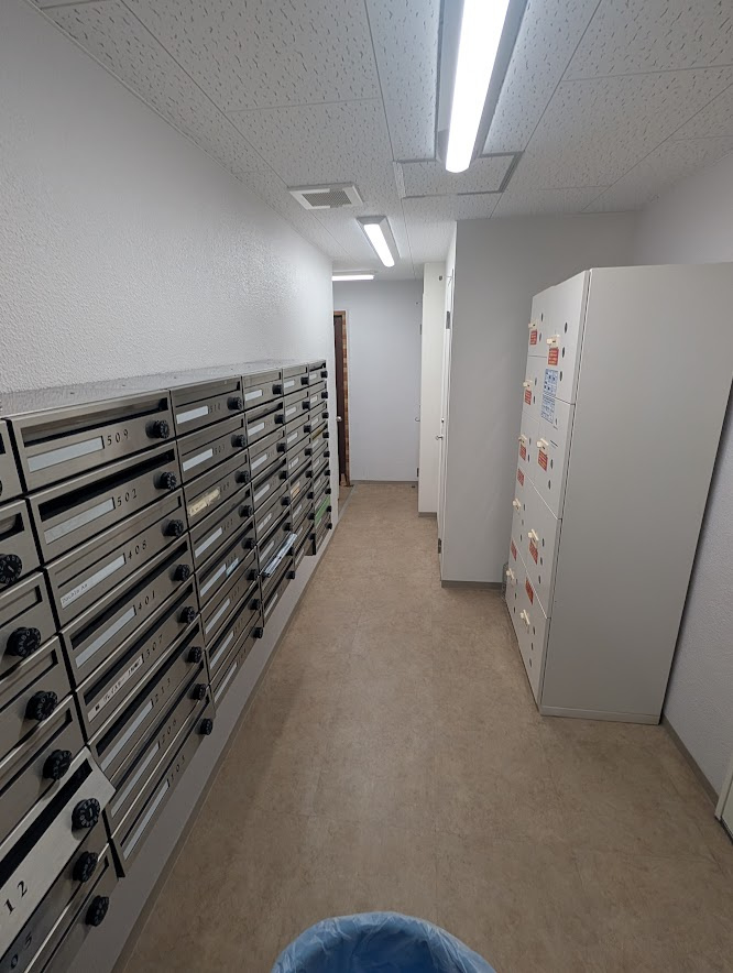 ウエストサイド新宿御苑