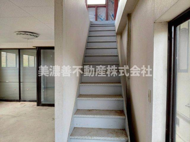 ６６７１８　養老郡養老町栗笠中古戸建ての内装
