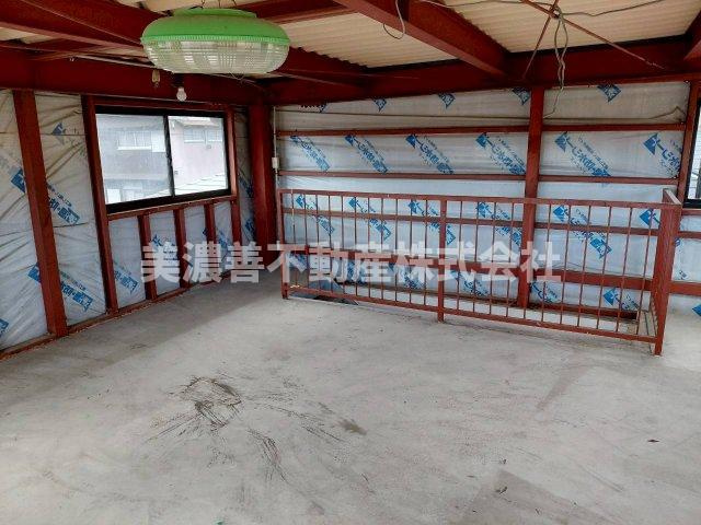 ６６７１８　養老郡養老町栗笠中古戸建ての内装