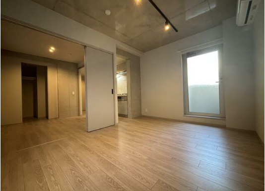 ＴＡＳＵＫＩ　ＲＩＣＨＥＳＳＥ洗足の居間・リビング