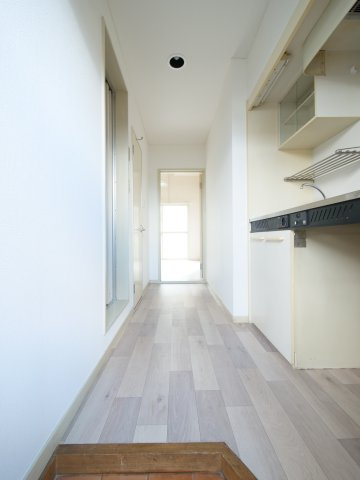 ルミナスの玄関|※写真は別の部屋のものです。