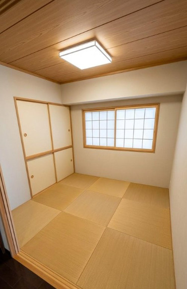 グランブルー神戸本山の和室