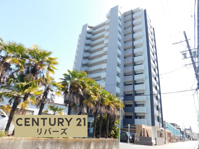 名古屋市港区品川町１丁目の中古マンションの外観|内覧希望の方はお気軽にお問い合わせください♪　あおなみ線「荒子川公園」駅徒歩７分♪　２０２５年１１月リフォーム済！　ペット飼育可♪　駐車場使用料無料！　陽当り・眺望良好♪