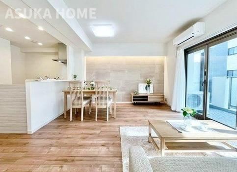 リステージ綱島ラグシスのキッチン|お食事しながら、または野球観戦を見ながら居心地の良い空間のリビングダイニングです