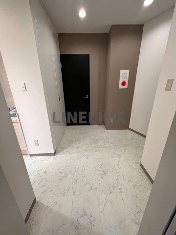 SPRIME STRUCTURE OSAKA NORTH OFFICEの玄関