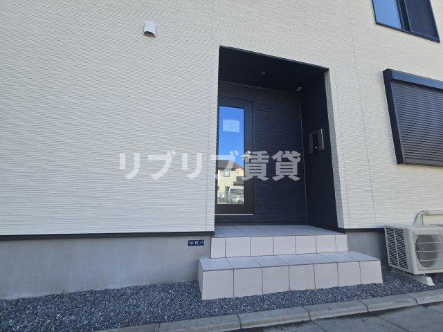 アルサーヴ千葉のエントランス