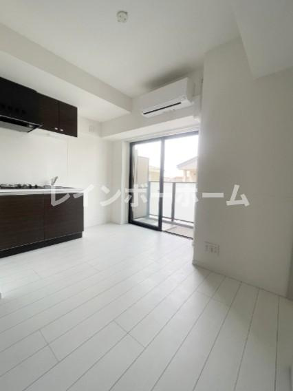 ファミルート船堀の居間・リビング|※建築中のため同施工会社参考写真となります。