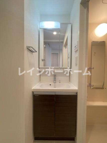 ファミルート船堀の独立洗面台|※建築中のため同施工会社参考写真となります。