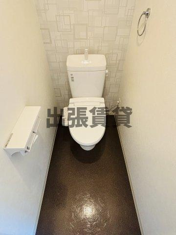 仲介手数料0円！！GRANDUKE新栄のトイレ