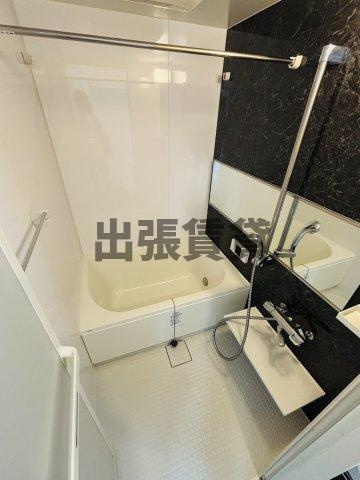 仲介手数料0円！！GRANDUKE新栄の浴室