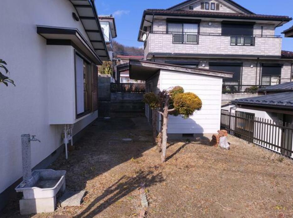 日立市西成沢町1丁目　中古戸建の庭