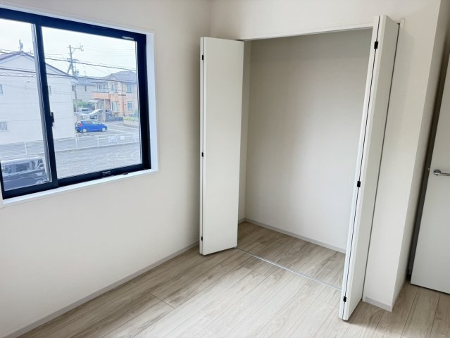 藤枝市　高柳２丁目　新築住宅　②号棟　４LDKの収納