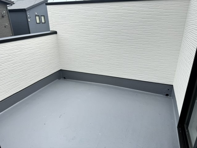 藤枝市　高柳２丁目　新築住宅　②号棟　４LDKのバルコニー