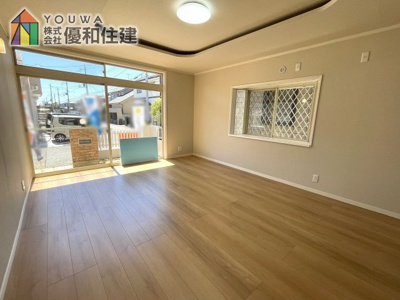 【居間・リビング】 | 中古戸建　神戸市西区宮下１丁目