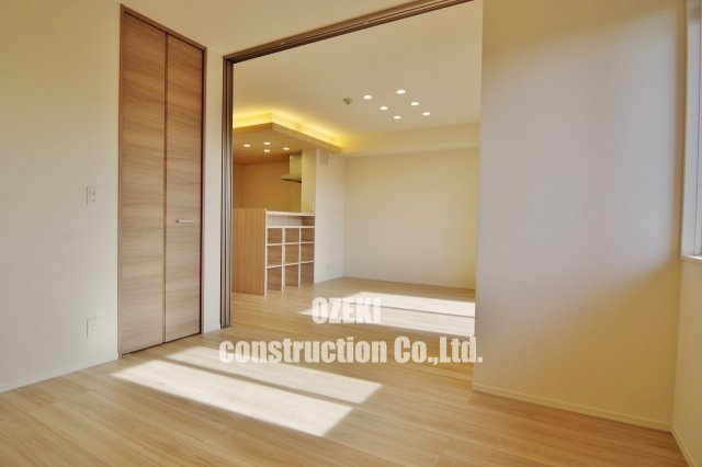 サイカチの洋室