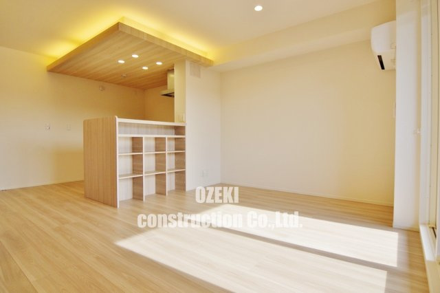 サイカチの居間・リビング