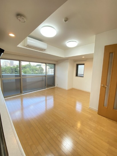 【居間・リビング】