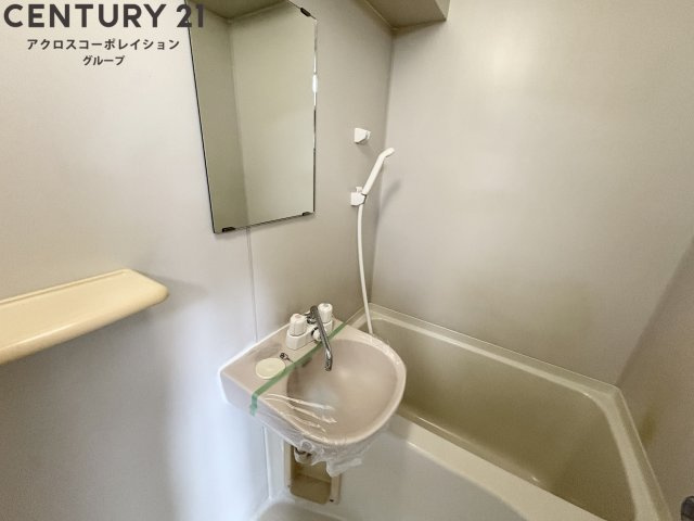 一日の疲れを癒やす浴室です
