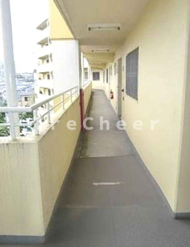白子台ハイムのエントランス