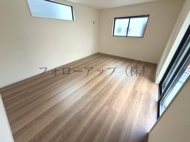 リーブルガーデン堺市東区大美野6期の居間・リビング