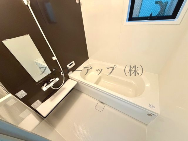 リーブルガーデン堺市東区大美野6期の浴室|きれいなお風呂です