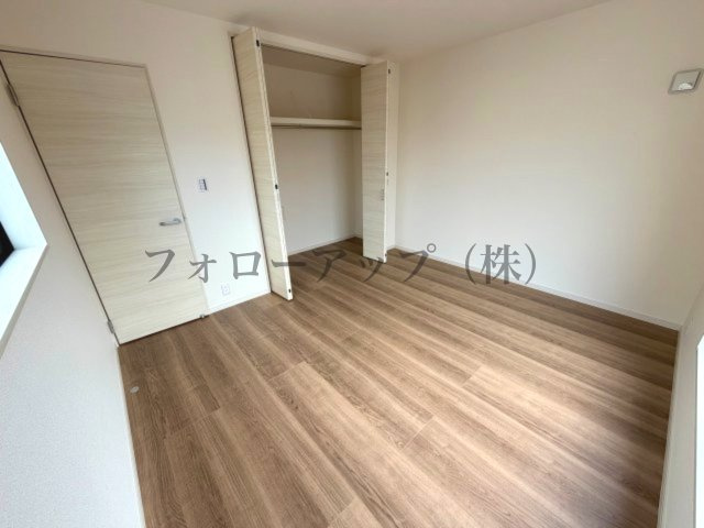 リーブルガーデン堺市東区大美野6期の洋室|洋室です