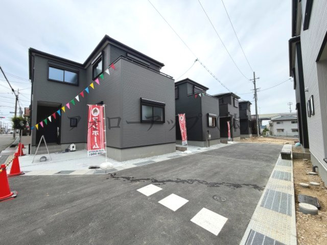 リーブルガーデン堺市東区大美野6期の前面道路含む現地写真|前面道路含む現地写真です