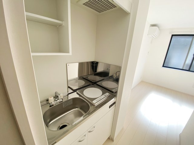 IXO錦町のキッチン|別号室の参考写真です。