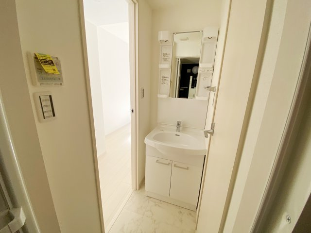 IXO錦町の洗面所|別号室の参考写真です。