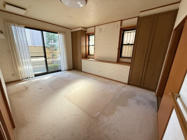 前橋市日吉町2丁目　中古住宅の洋室