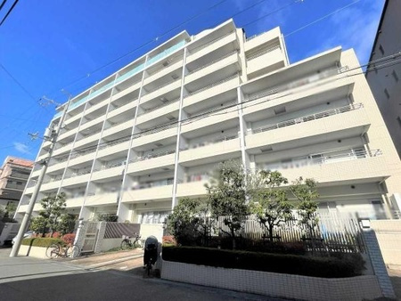 プラウド豊中南桜塚の外観