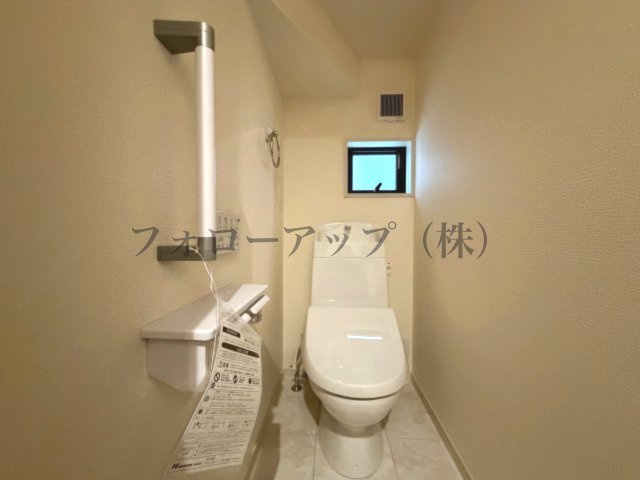 リーブルガーデン堺市東区大美野6期のトイレ|シンプルで使いやすいトイレです