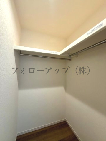 リーブルガーデン堺市東区大美野6期の収納|大きなものも収納できそうです