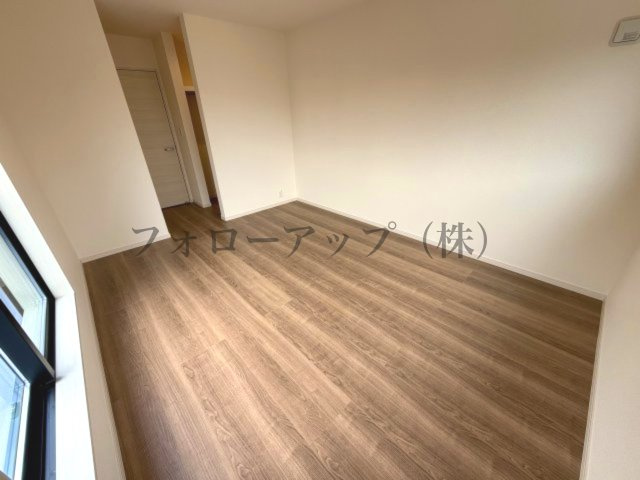 リーブルガーデン堺市東区大美野6期の洋室|スタンダードな洋室です