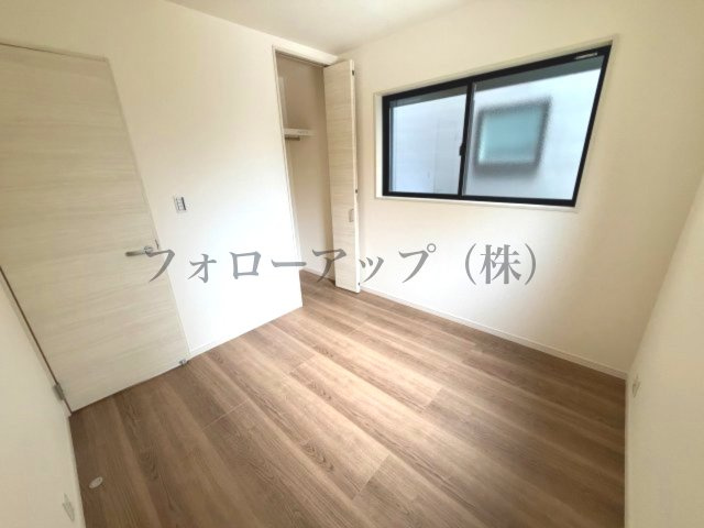 リーブルガーデン堺市東区大美野6期の洋室|洋室です