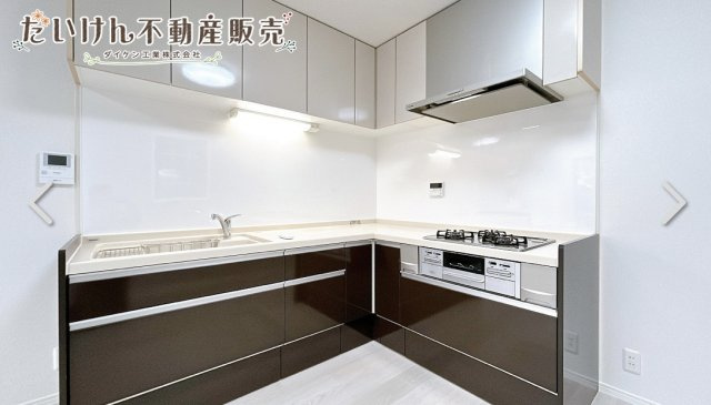加古川市神野町石守　中古戸建のキッチン