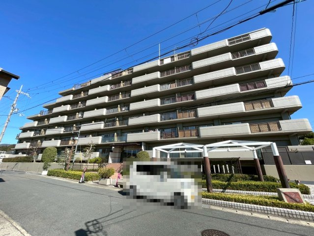 ◆２０２５年８月リフォーム完了◆２面ワイドバルコニー付き◆最上階◆角部屋◆ルネ伏見東