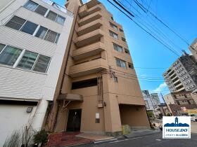 南東角部屋3LDK！コンビニ・スーパー徒歩約3分！カーサ東泉